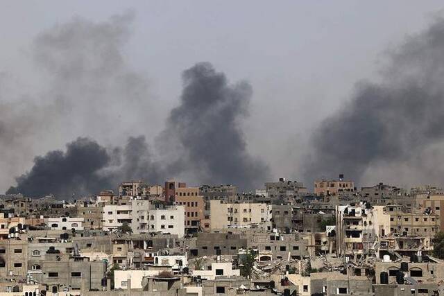 以军轰炸加沙北部和南部 至少28人死亡